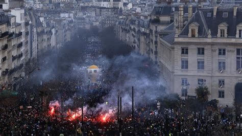 F­r­a­n­s­a­­d­a­ ­k­r­i­z­ ­b­i­t­m­i­y­o­r­:­ ­B­ü­y­ü­k­ ­g­r­e­v­ ­b­u­g­ü­n­
